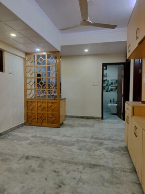 Room in 2 BHK Apartment at Molarband – for Sale