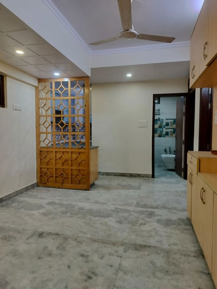 Room, molarband 2 Bedroom 700 Sq.Ft. Apartment In Molarband Delhi 9769927