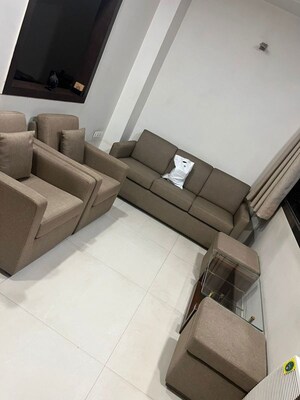 1 RK Apartment For Rent in Adarsh Nagar CHS Worli, Worli