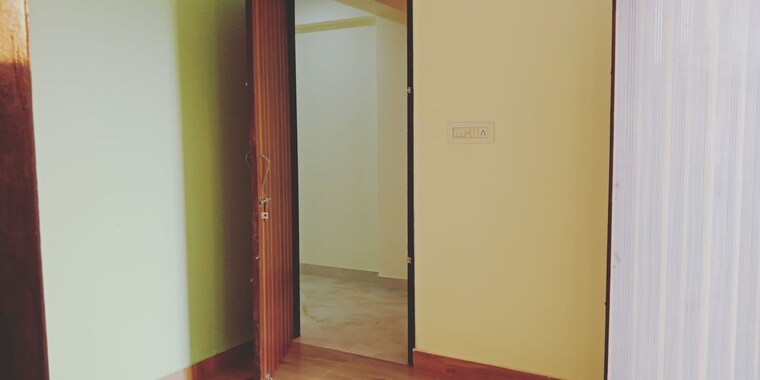 Room, sector 19 dwarka 2 Bedroom 800 Sq.Ft. Builder Floor In Sector 19 Dwarka Delhi 9770117