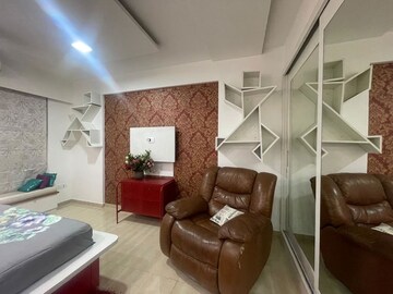 Bedroom in 2 BHK Apartment at Hiranandani Paloma, Ghodbunder Road – for Rent