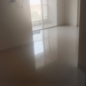 Room in 3 BHK Apartment at Austin Arena, Mumbai Bangalore Highway – for Rent