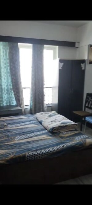 Bedroom in 3 BHK Apartment at Hiranandani Estate, Ghodbunder Road – for Rent