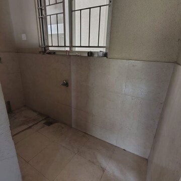 Room in 2 BHK Apartment at Pantheon Acorn Park Phase 1, Mumbai Bangalore Highway – for Rent