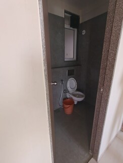 1 BHK Apartment For Rent in Godrej Nest Kandivali