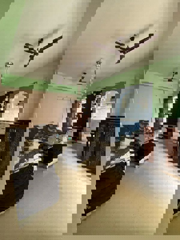 3 BHK + Servant Room Apartment For Rent in 3C Lotus Boulevard Espacia