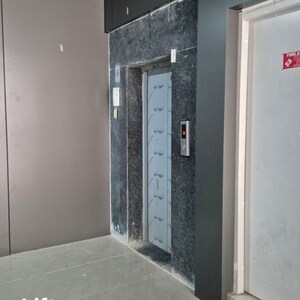 Building Lobby in  Office Space at Mittal Petals, Park Street – for Rent