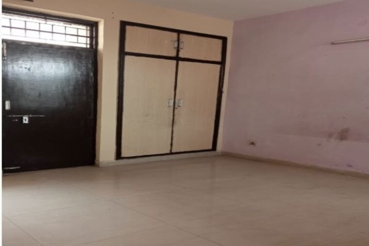 Room, sector 135 1 Bedroom 778 Sq.Ft. Apartment In Sector 135 Noida 9770582