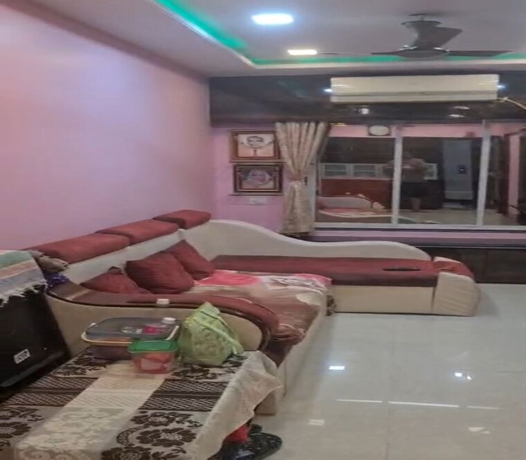 Living Room, dadar east 2 Bedroom 600 Sq.Ft. Apartment In Dadar East Mumbai 9770694