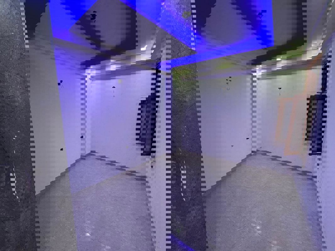 2 BHK + Pooja Room,Extra Room Builder Floor For Sale in Sector 73