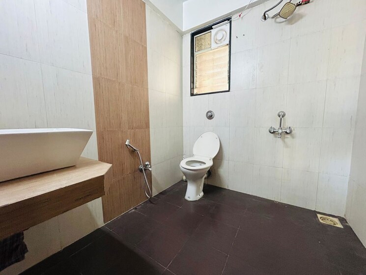 Bathroom, mittal-sun-universe 3 Bedroom 1589 Sq.Ft. Apartment In Sinhagad Road Pune 9770722
