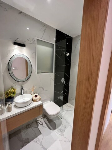 Team Area in 2 BHK Apartment at Roswalt Raya, Chembur – for Sale