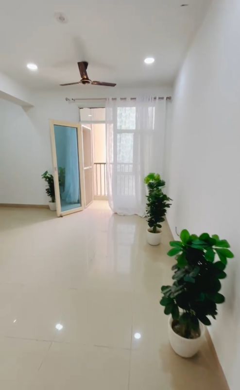 2.5 BHK + Study Room 1175 Sq.Ft. Apartment in Gaur City 5th Avenue
