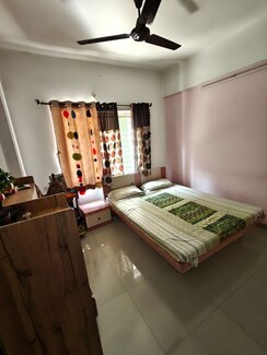 2 BHK Apartment For Rent in Kumar Padmalaya