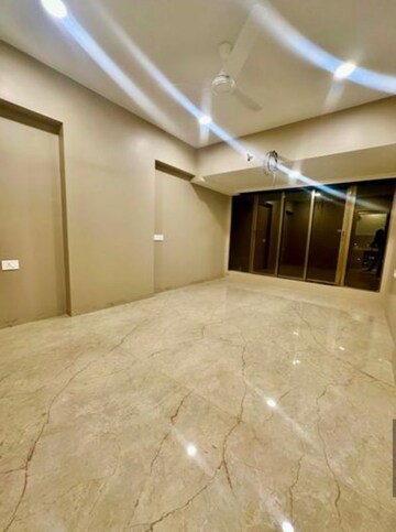 4 BHK Apartment For Rent in Andheri East