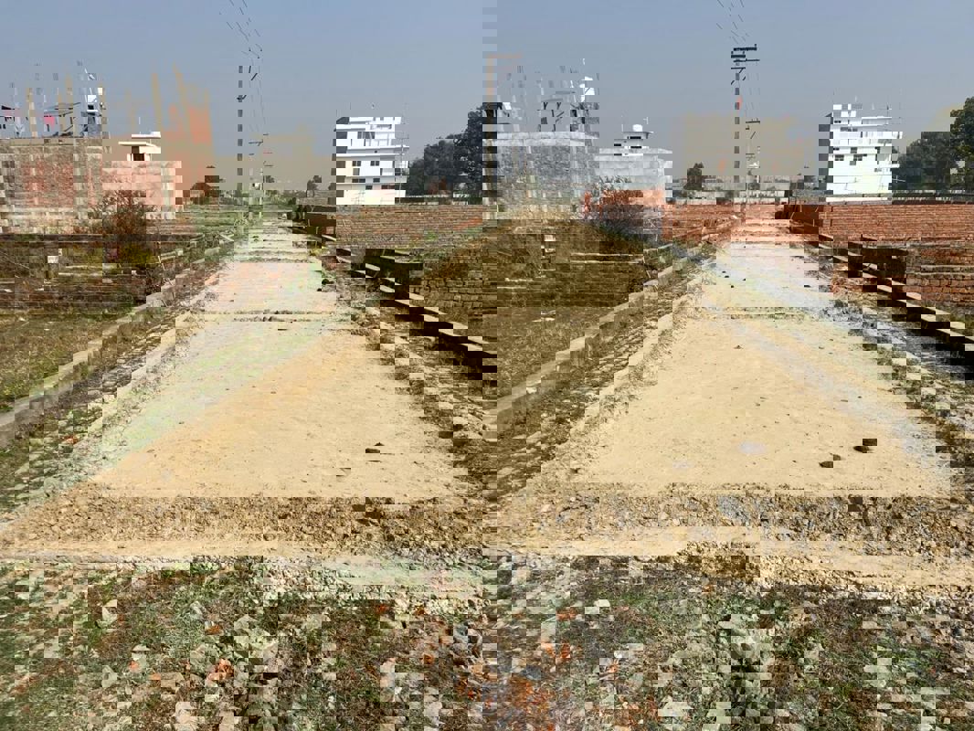 Plot For Sale in Raebareli Road