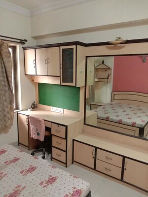 Kitchen in 2 BHK Apartment at Raheja Sherwood, Goregaon East – for Rent