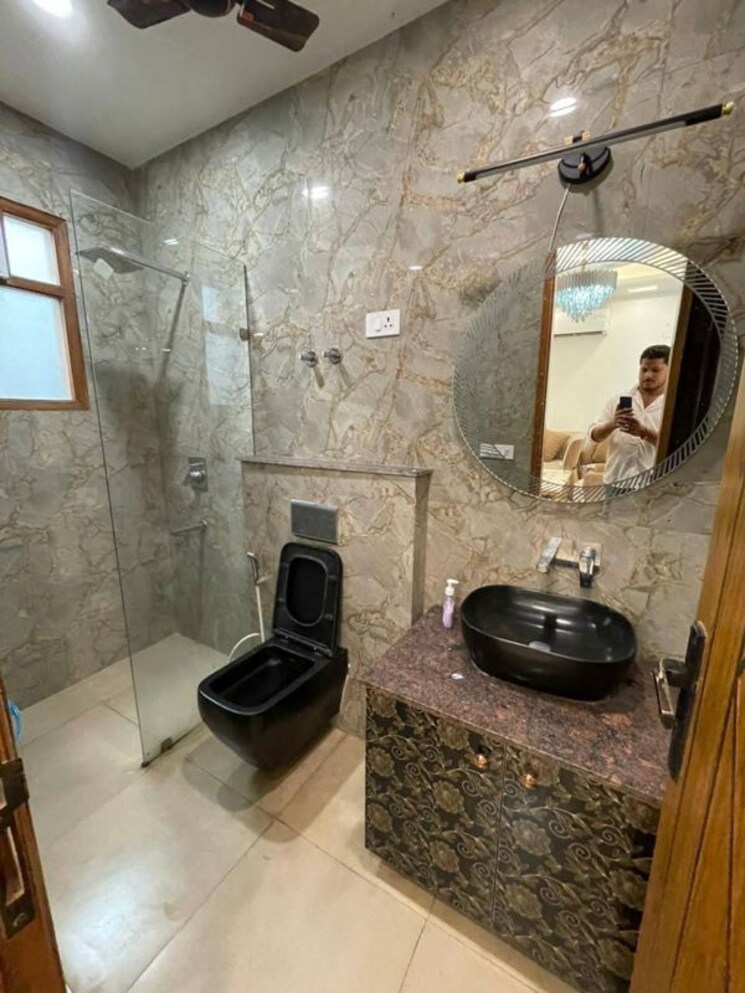 Bathroom, saket 1 Bedroom 600 Sq.Ft. Builder Floor In Saket Delhi 9770931