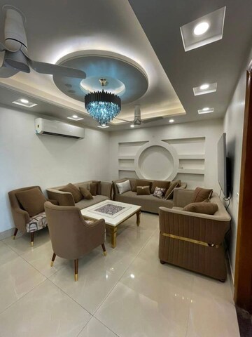 1 BHK Builder Floor For Rent in Saket