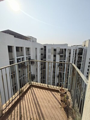 Balcony in 1.5 BHK Apartment at Lodha Downtown, Dombivli East – for Sale
