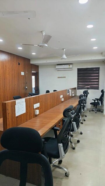 Team Area in  Office Space at Fafadih – for Rent