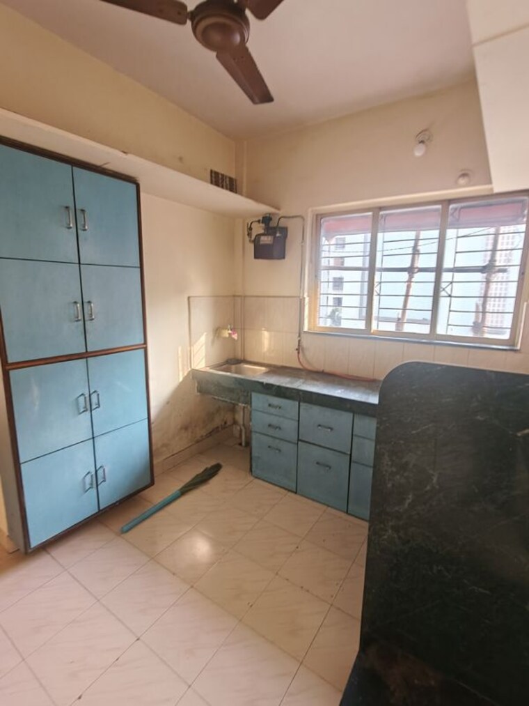 Kitchen, akurli-shivshakti-chs 1 Bedroom 650 Sq.Ft. Apartment In Lokhandwala Mumbai 9770973
