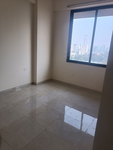 Room in 1 BHK Apartment at Alamdar The Auro, Lower Parel – for Rent
