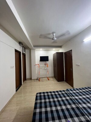 Bedroom in Studio Builder Floor at Minarch Tower, Sector 44 – for Rent