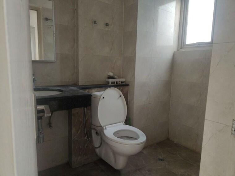 Bathroom, wave-executive-floors 2 Bedroom 900 Sq.Ft. Apartment In Wave City Ghaziabad 9771138
