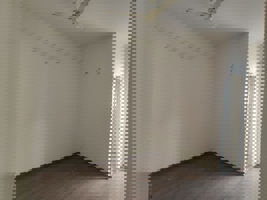 2 BHK + Pooja Room Apartment For Rent in Wave Executive Floors