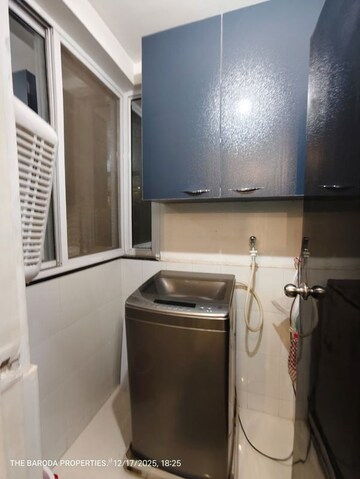 Kitchen in 4 BHK Builder Floor at Vasundhara Sector 12 – for Sale