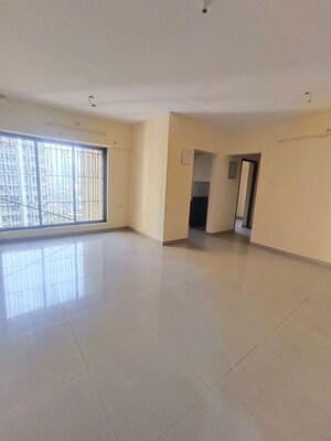 Room in 2.5 BHK Apartment at Runwal Garden City, Balkum Pada – for Sale