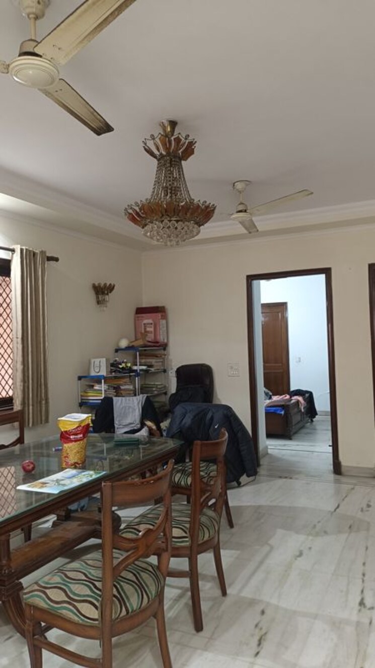 Gym, new rajinder nagar 3 Bedroom 1380 Sq.Ft. Builder Floor In New Rajinder Nagar Delhi 9771191