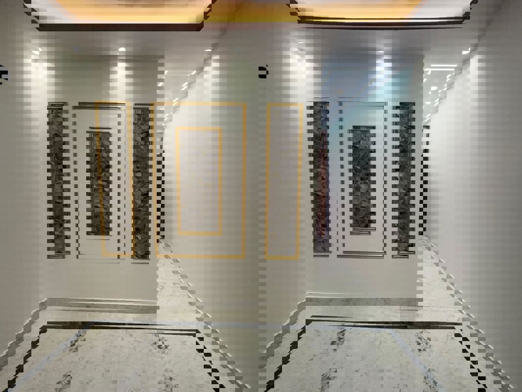 2 BHK Builder Floor For Sale in Govindpuri