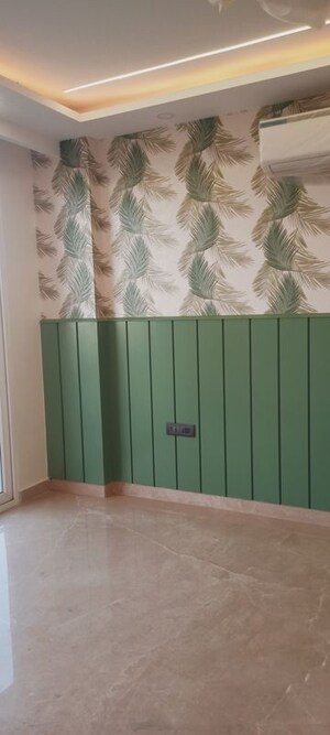 Furnished Amenities in 4 BHK Builder Floor at Mohit House, Sushant Lok I – for Sale