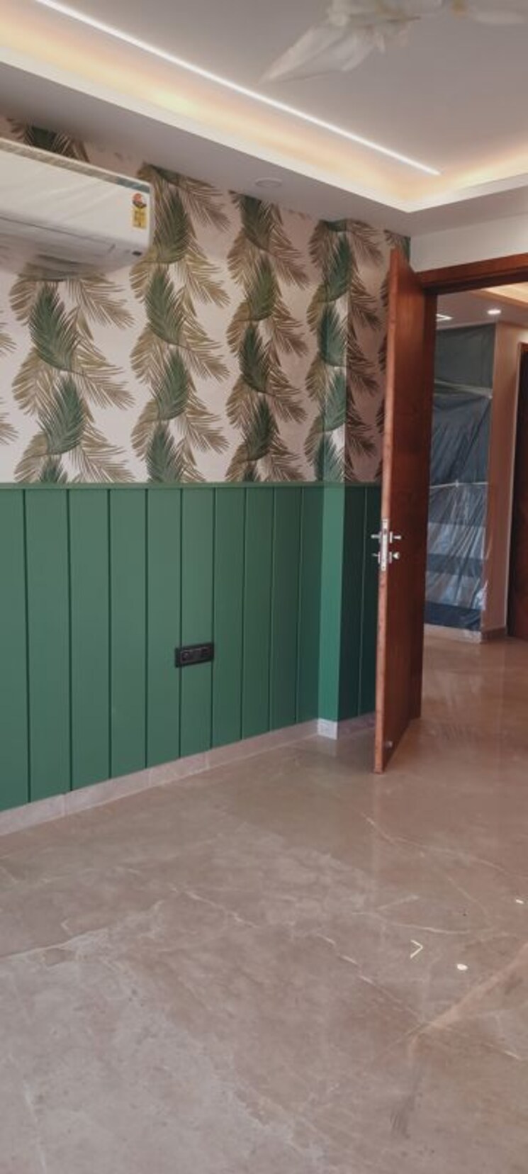 Bedroom, mohit-house 4 Bedroom 3000 Sq.Ft. Builder Floor In Sushant Lok I Gurgaon 9771291