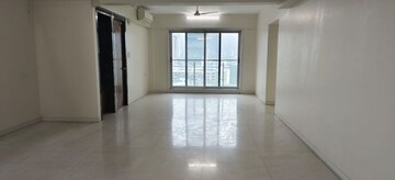 Room in 2 BHK Apartment at STG Atlantis, Panch Pakhadi – for Rent