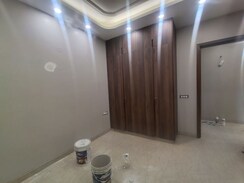 2 BHK + Servant Room Builder Floor For Sale in East Of Kailash