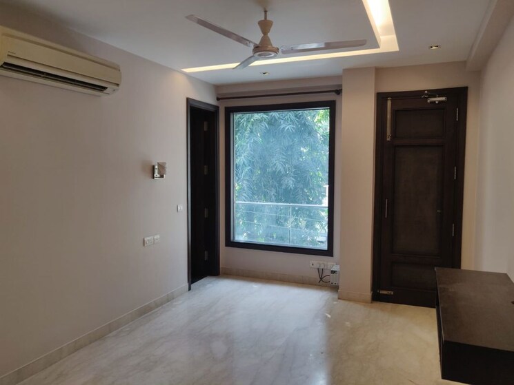 Room, panchsheel enclave 3 Bedroom 2300 Sq.Ft. Builder Floor In Panchsheel Enclave Delhi 9771332