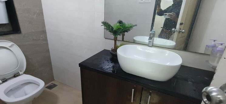 Bathroom, malad west Commercial Office Space 619 Sq.Ft. In Malad West Mumbai 9771333