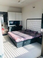 2 BHK 846 Sq.Ft. Builder Floor in Malad East