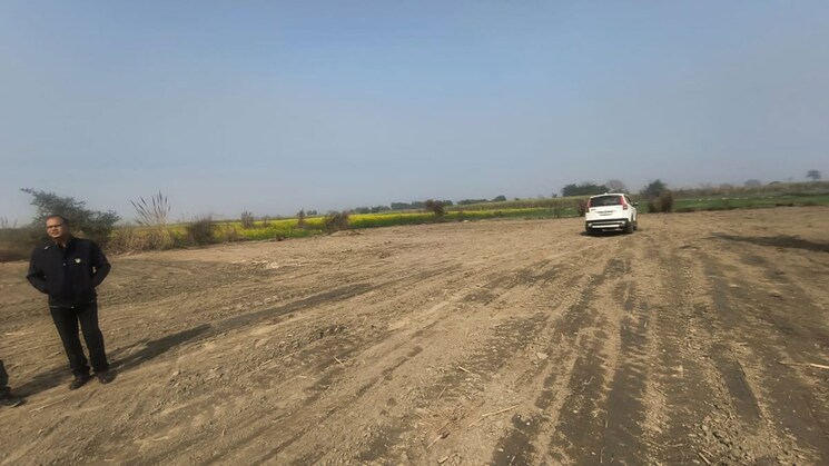 undefined, milkipur  1000 Sq.Ft. Plot In Milkipur Ayodhya 9771330