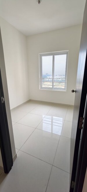 Room in 2.5 BHK Apartment at Provident Capella, Whitefield – for Sale