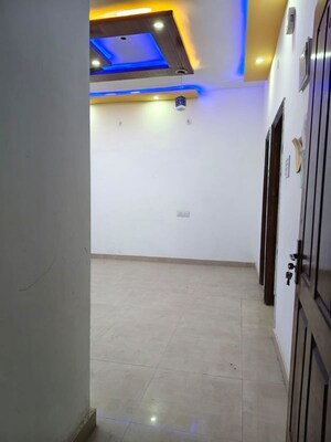 Room in 3 BHK Apartment at Pandav Nagar – for Sale