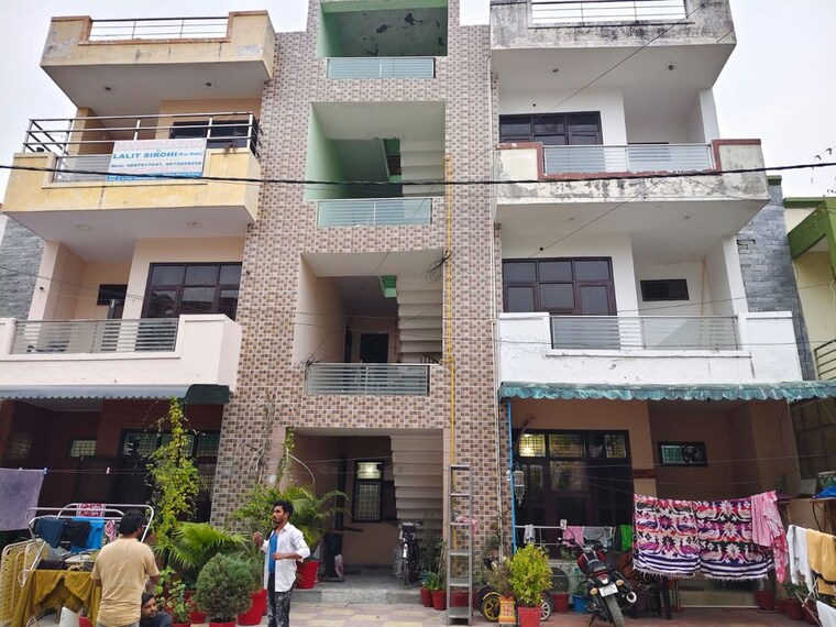 Exterior View, pandav nagar 3 Bedroom 134 Sq.Yd. Apartment In Pandav Nagar Delhi 9771382