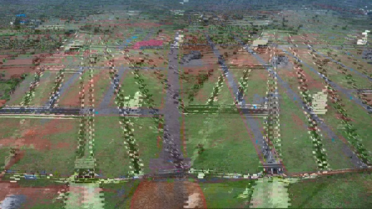 Plot For Sale in Ramohalli