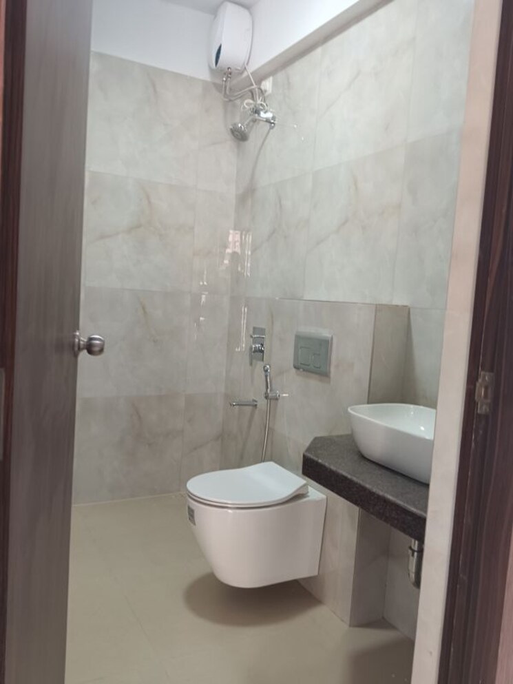 Bathroom, raymond-ten-x-vibes 2 Bedroom 672 Sq.Ft. Apartment In J K Gram Thane 9771391