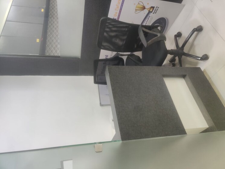 Team Area, k-rahega-palm-springs Commercial Office Space 1100 Sq.Ft. In Malad West Mumbai 9771414