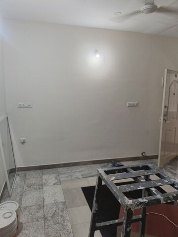 Room in 1 BHK Apartment at S V Residency Bellandur, Bellandur – for Rent