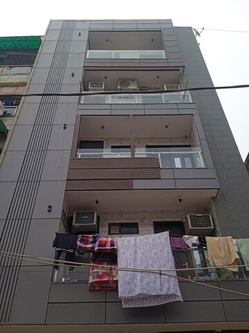 4 BHK Apartment For Sale in Mahavir Enclave 1